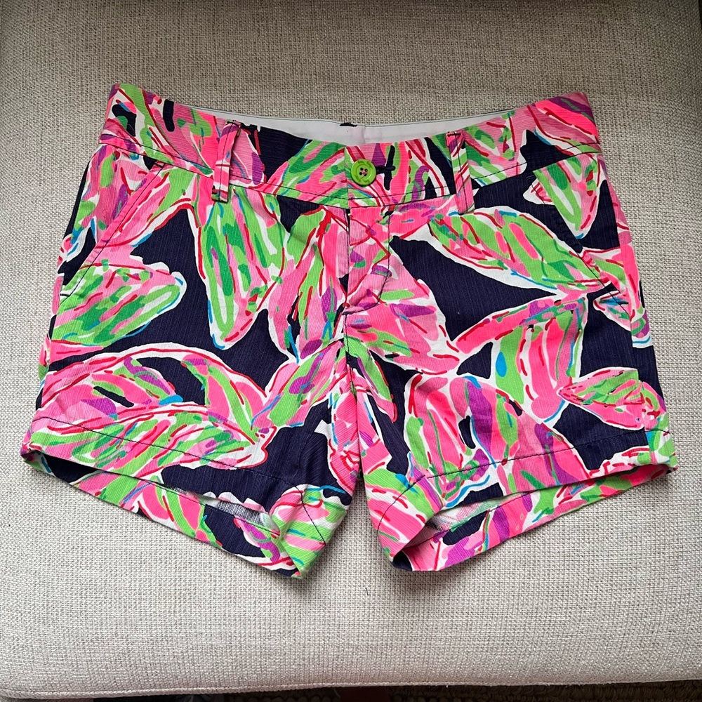 Lilly Pulitzer size 2 shorts - worn twice. In mint condition.